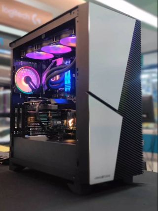 PC GAMER INTEL I5 12400F + Radeon RTX 4060TI ! !