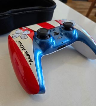 Mando PS5 personalizado Aupa Atleti