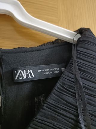 Vestido mono Zara negro 