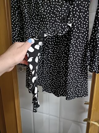 Vestido corto lunares