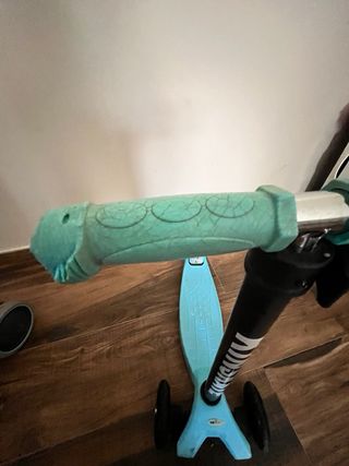 Patinete 3 ruedas KINSKATE Luz LED