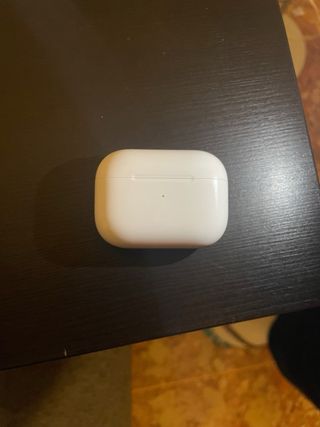 Apple AirPods 1ª Gen Estuche y Auriculares