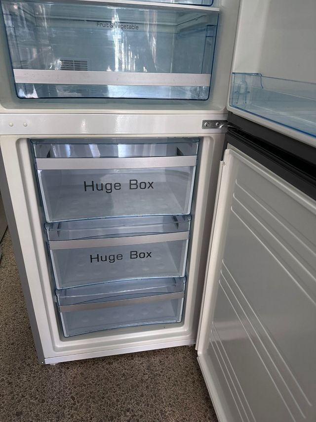 Nevera combi Haier con garantía transporte 