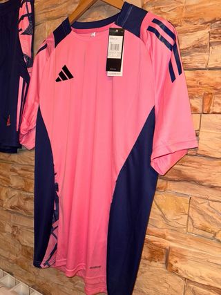 Conjunto Adidas Rosa y Azul