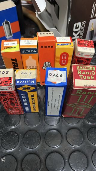 Válvulas Radio Trigon Tungsram...