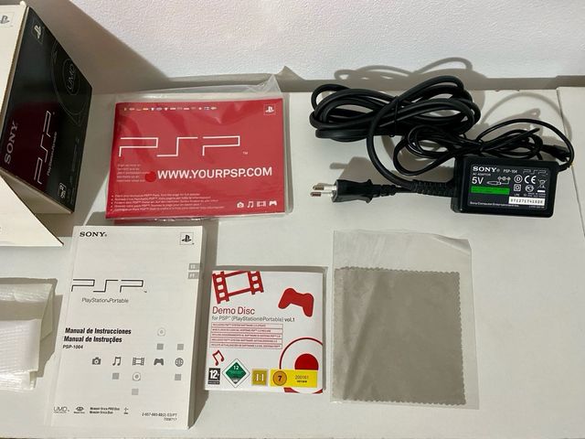 Caja Original PSP-1004 España + Cargador