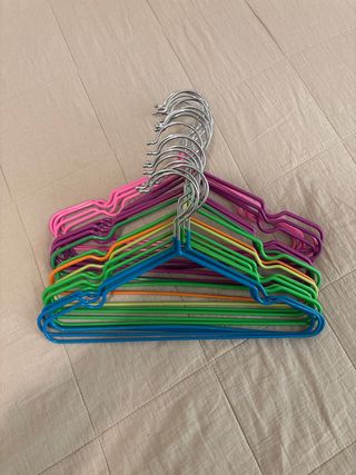 Perchas Zara Home Metal Multicolor niños (23)