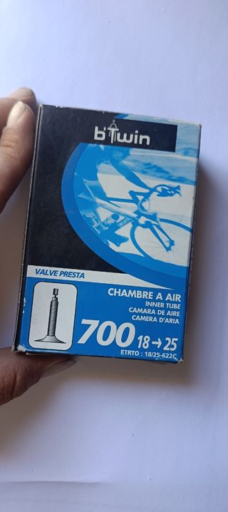 Recámara Btwin 700x18-25 Válvula Presta