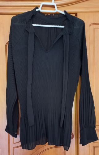 Camisa Gasa Negra Plisada