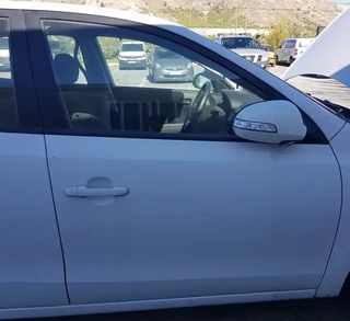 PUERTA DELANTERA DERECHA HYUNDAI i30 2015