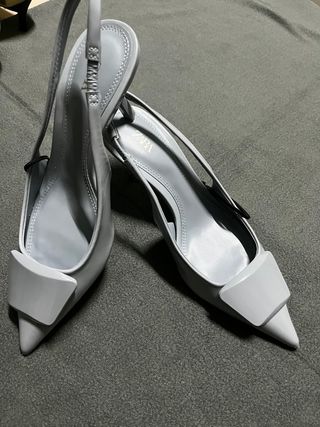 Zapatos de tacón Zara azul 39