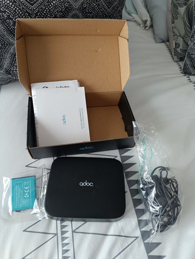 Caja de voz Adoc negra original