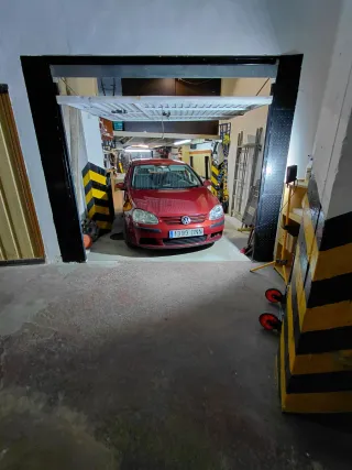 Garaje cerrado en Llodio (Areta)