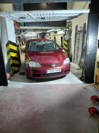 Garaje cerrado en Llodio (Areta)