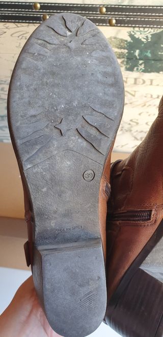 BOTINES PIEL MARRÓN