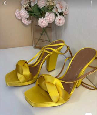 Sandalias Zara Amarillas Tacón Plataforma
