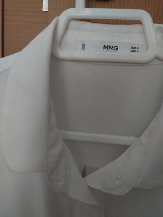 Camisa blanca Mango