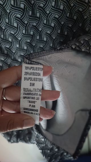 Abito Naike fantasia bianco e nero