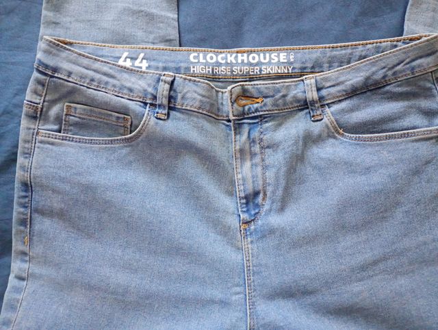 Pantalones vaqueros Clockhouse High Rise Super Ski