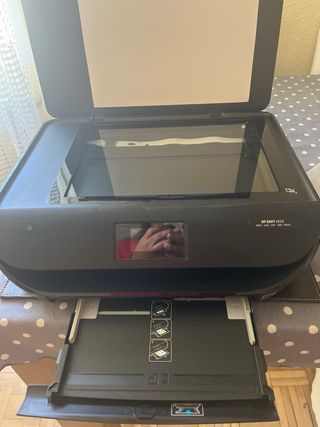 Impresora HP Envy 4525 con escáner