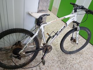 Bicicleta BH Montaña Blanca