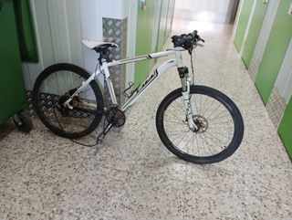 Bicicleta BH Montaña Blanca