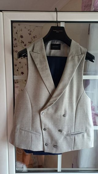 Semi-chaqué con chaleco de boda azul