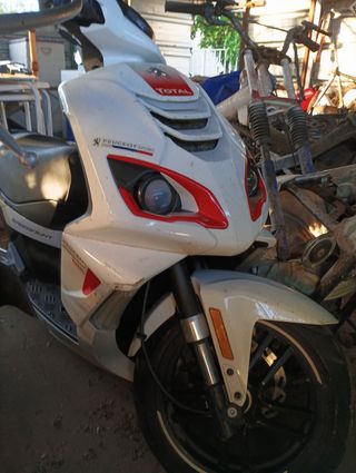 Peugeot Speedfight Total