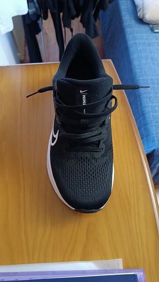 Zapatillas Nike Revolution Mujer Negras