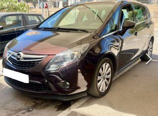 Opel Zafira Tourer 2014