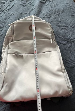 Mochila de viaje con ruedas gris claro con ruedas
