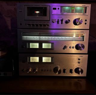 Equipo de música AIWA Plata