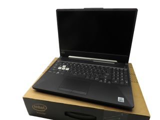 Portátil Gaming ASUS TUF FX506HL