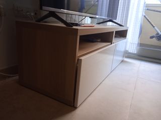 Mesa de TV
