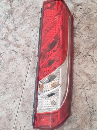 Piloto Iveco Daily 35s15 (2015)