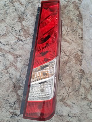 Piloto Iveco Daily 35s15 (2015)