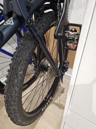 Bicicleta Kona Hei Hei 100mm - Casi Nueva