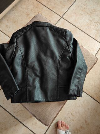 Giubbino bimbi ecopelle 3/4 anni