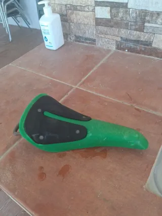 Piloto trasero bicicleta antigua  Dinamo sillin