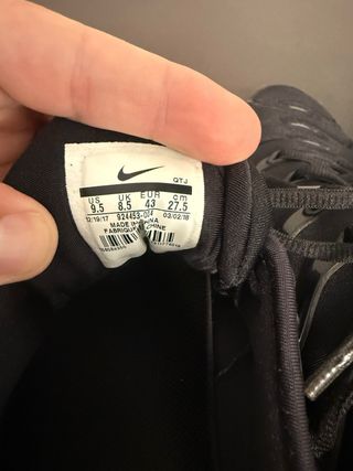 Nike Air VaporMax Plus Triple Black