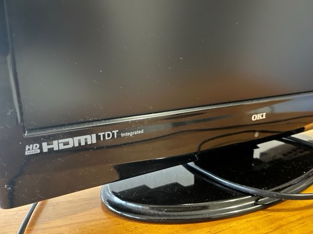 Pantalla OKI 19 HDMI TDT