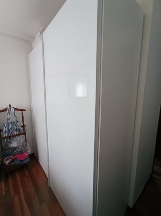 Armario puertas correderas blanco
