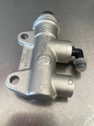 Bomba Freno Trasero BMW F850