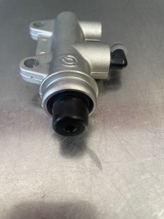 Bomba Freno Trasero BMW F850