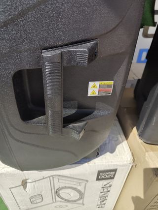 Altavoz Malone 15 300W Autoamplificado