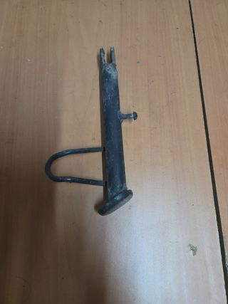 Caballete lateral Wottan Storm 125