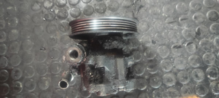 Bomba dirección 028142555F Volkswagen Polo III (6