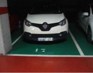 Plaza de garaje en Chiribitas