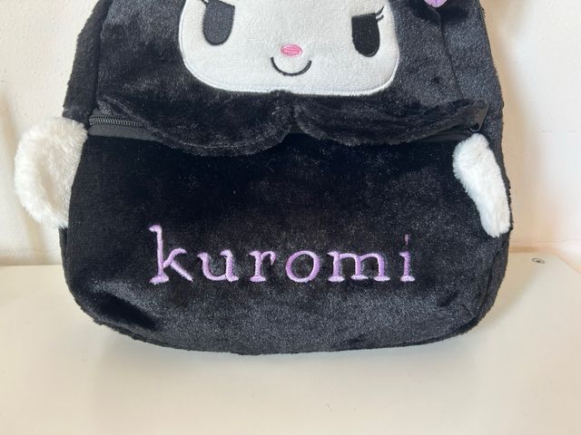 Zaino peluche Kuromi nero e viola