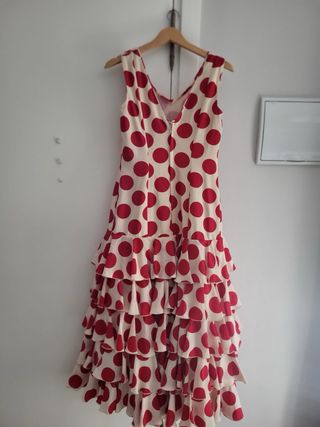 Traje de flamenca de lunares